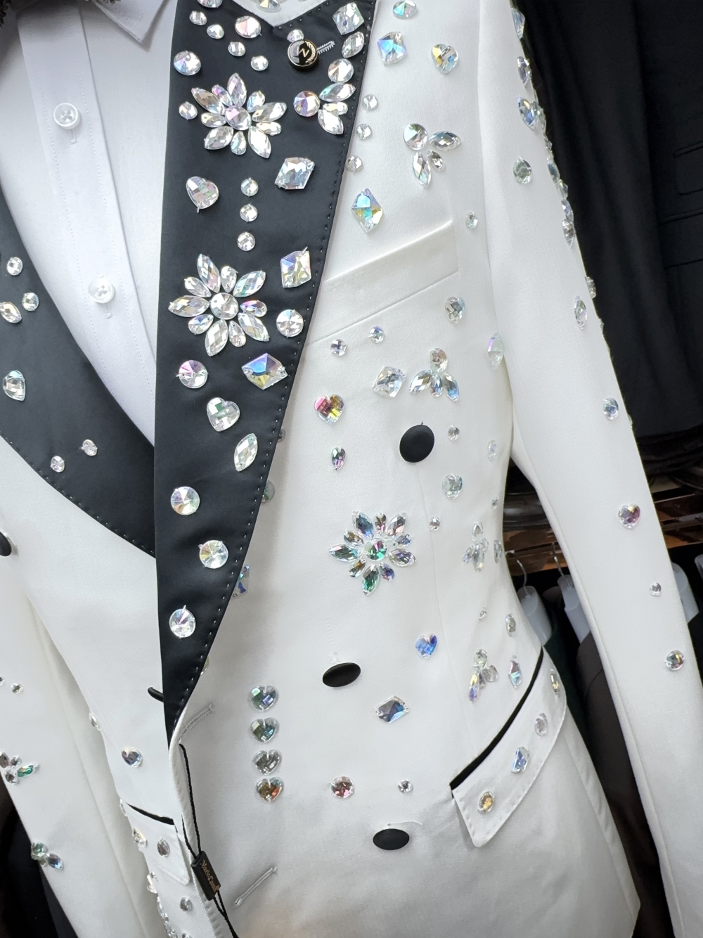 2025 Sparkly In Stock Crystals - Men Formal Wear Jacket บทวิจารณ์และราคา